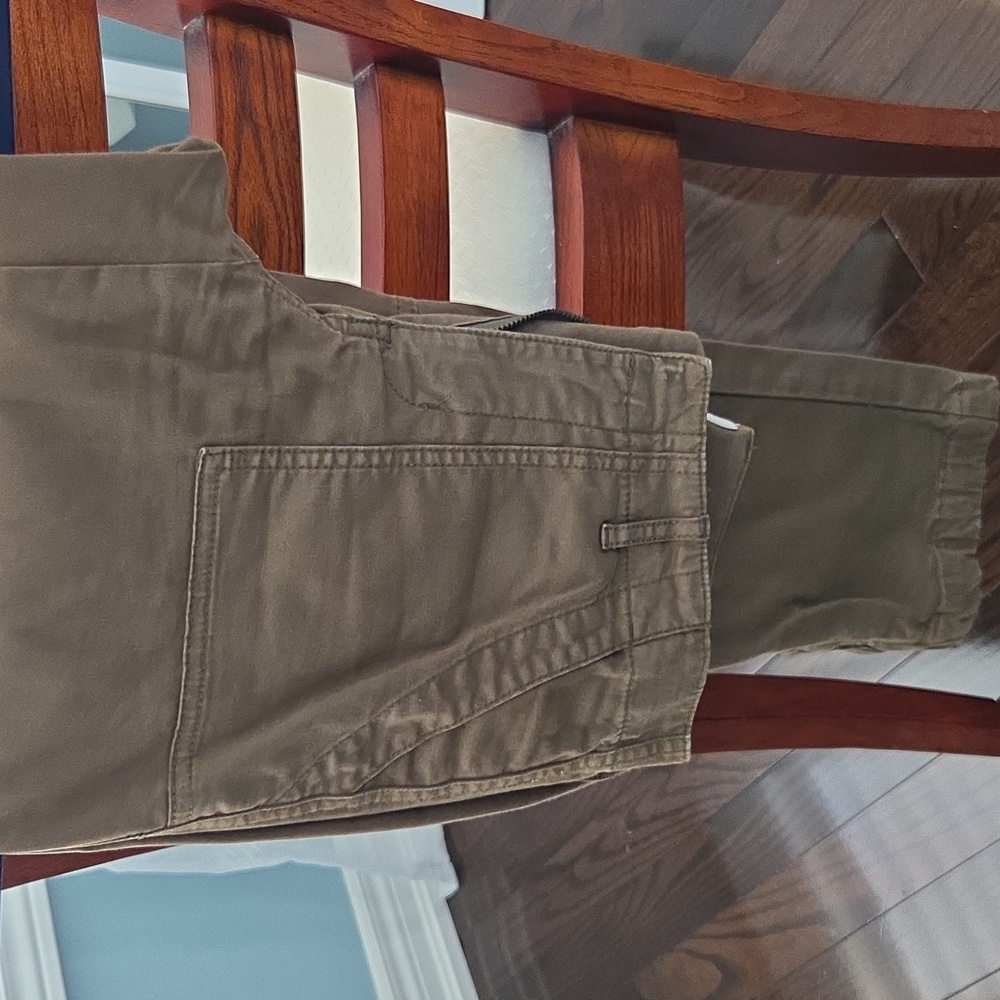 🚨 Last Chance: TNA Golden Cargo Style